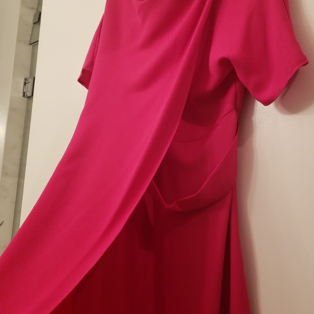 Dress - Picture 3 of 3